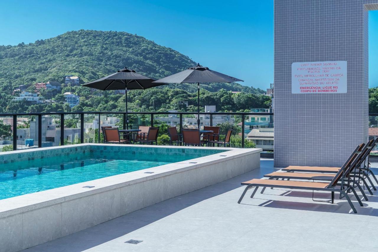 Adra 103 - Apartamento No Centro De Bombinhas - Rooftop Com Piscina E Academia - A Poucos Metros Da Praia - Exteriör bild